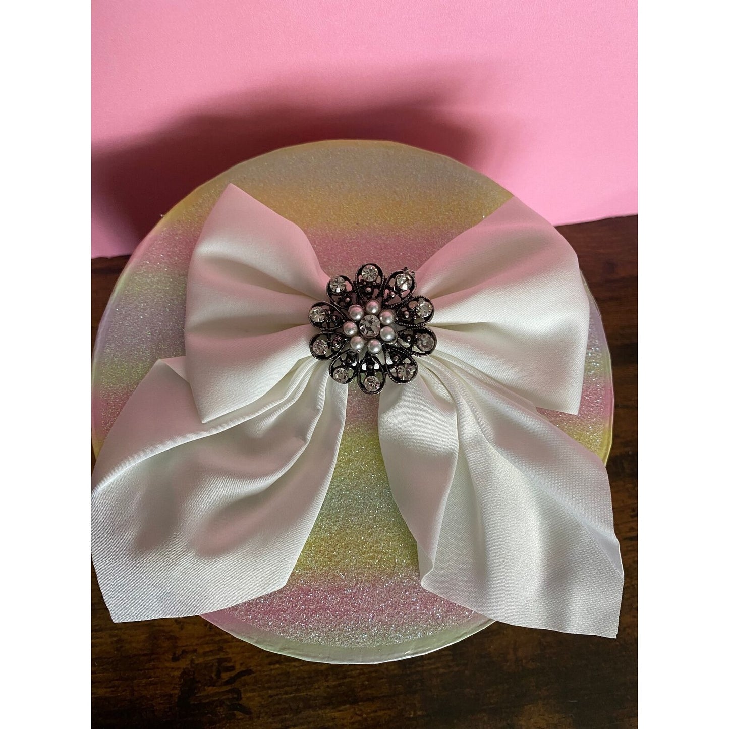 Girls White Gemstone hair clip Bow